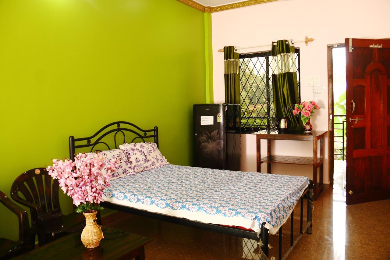 Sai Guru Guest House Anjuna Eksteriør billede