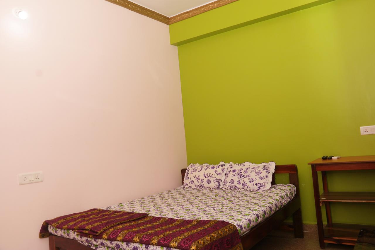 Sai Guru Guest House Anjuna Eksteriør billede