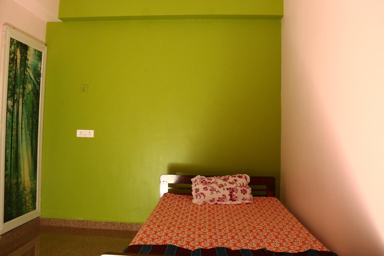 Sai Guru Guest House Anjuna Eksteriør billede
